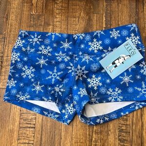 FLEO OG shorts single lined size M - NWT selling for cash to pay some bills 😖